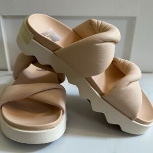 Sorel Vibe Twist Slide Flat